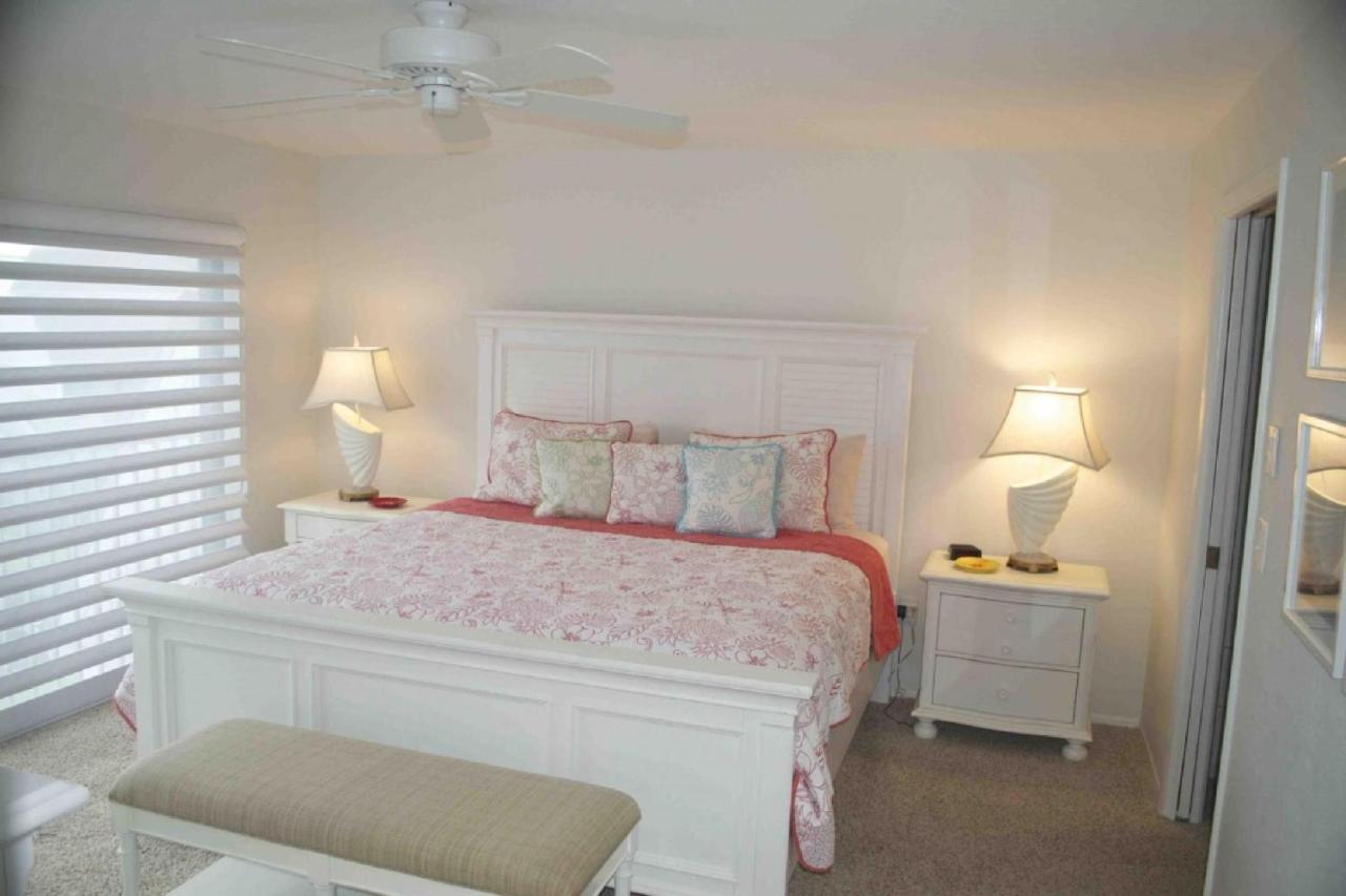 Mariner Pointe Sanibel Exterior photo