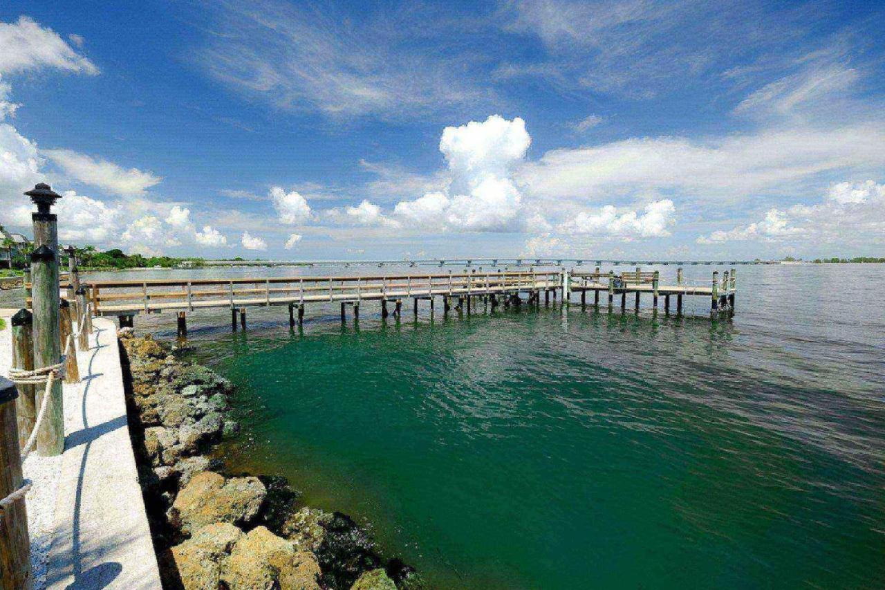 Mariner Pointe Sanibel Exterior photo